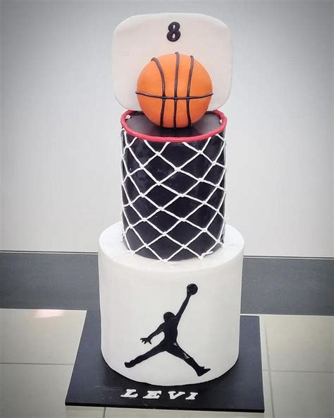 Basketball Cake 🏀 Decorated Cake By The Custom Piece Of Cakesdecor