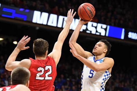 Kentucky F Kevin Knox Selected With The No 9 Overall Pick In The 2018 Nba Draft