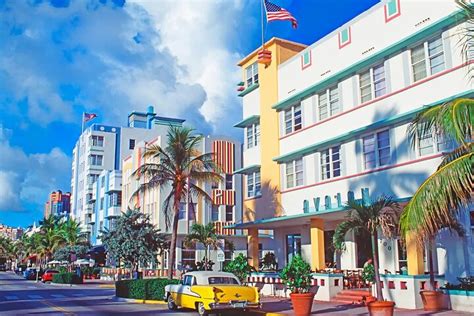 The Official Art Deco Walking Tour By The Miami Design Preservation League From 3965 Cool