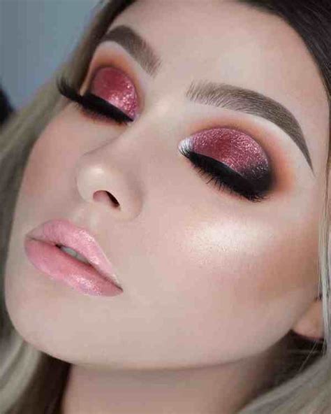 60 Dramatic Makeup Looks Make You Glow In 2020 Howlifestyles