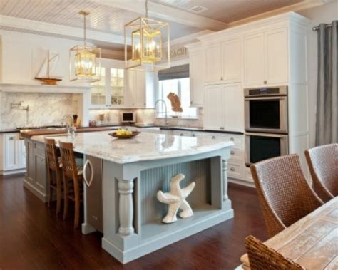 Beautiful beach style kitchen designs ideas for your beach house or villa 1. 23 exemples pour une belle cuisine déco marine