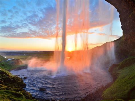 Wallpaper Beautiful Waterfall Sunshine Glare Fog 2560x1600 Hd