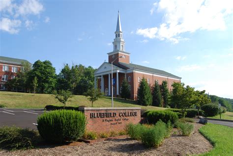 Photo Chapel On Bluefield College Campus