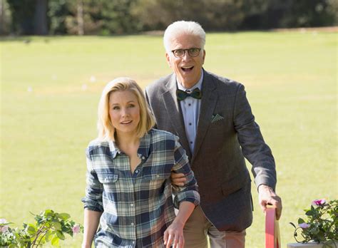 The Good Place Eleanor And Michael The Good Place Photo 39610414