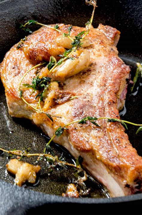They have good flavor, but since they contain less fat than the rib chops. Perfect Pan Seared Pork Chops | I'd Rather Be A Chef