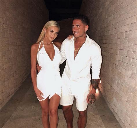 Stephen Bear Has Reportedly Dumped His Girlfriend For A Popular Love Island Star Gossie