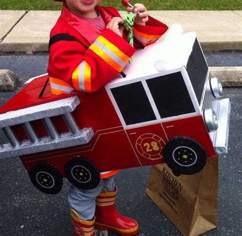 Here offers all kinds of toddler fireman costumes with the unique styles. DIY Firetruck Halloween Costume | Toddler halloween ...