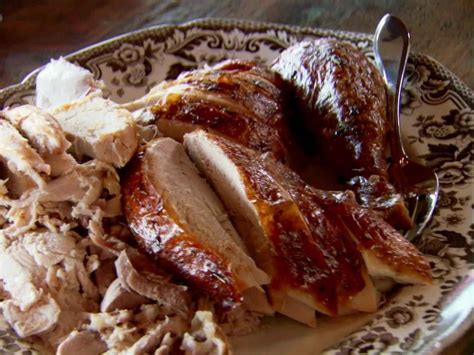 Cross the legs and tie them together with kitchen twine. Roasted Thanksgiving Turkey Recipe | Ree Drummond | Food Network