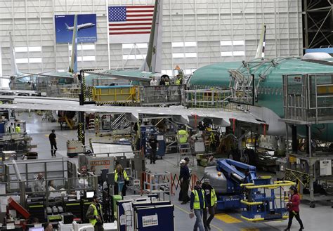 Us Manufacturing Activity Falls To Lowest Level In Decade The