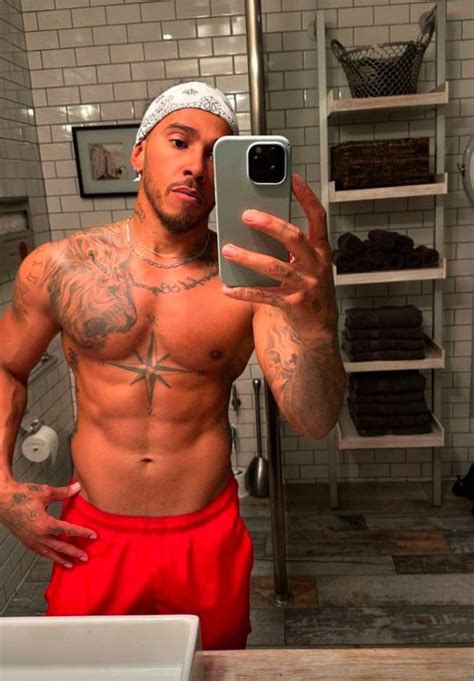 Lewis Hamilton Shows Off Bulked Up Body And Six Pack As He Prepares For New F Season Daily Star