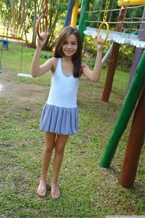 She auditioned at sm fairview last april 15. We Are Little Stars Thepeopleimage Wearelittlestars Foto - Foto