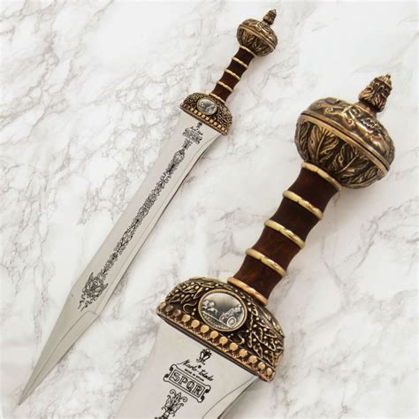 The Roman Gladius A Foot Soldiers Choice