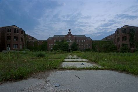 Haunted Long Island Pilgrim State Hospital Pilgrim State Hospital Hospital Insane Asylum