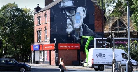 3,672 likes · 125 talking about this. Bielsa: del imponente mural en Leeds a la incertidumbre ...