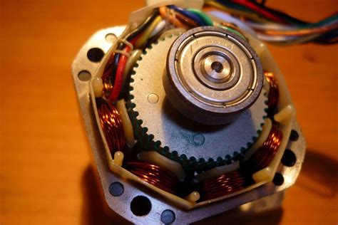 Driving Stepper Motors At High Speed