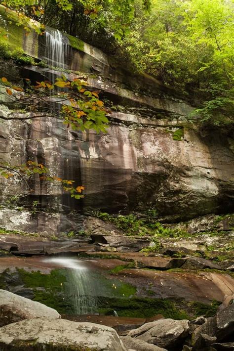 Top 9 Smoky Mountain Hiking Trails With Waterfalls