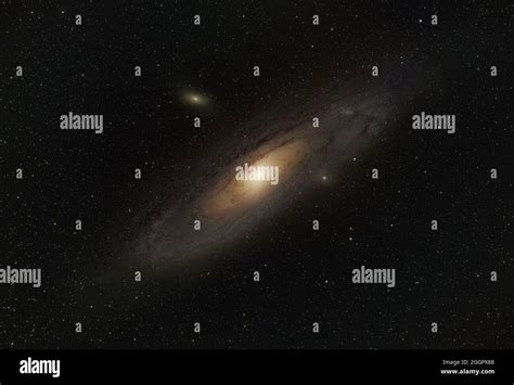 Astrofotografía De La Galaxia De Andrómeda M31 Desde Cielos
