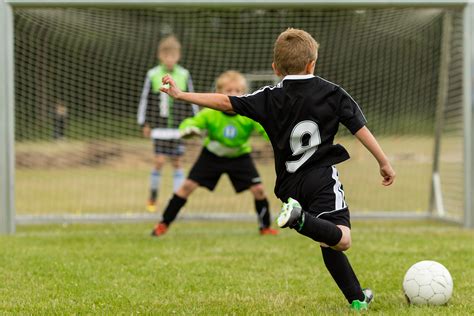 3 Big Indications Your Kid Is Burned Out From Playing Sports The