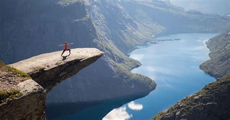 Student Falls To Death At Trolltunga Scenic Cliff In Norway Huffpost