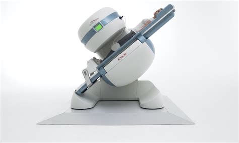 立位で撮れるMRI G scan brio 東金沢整形外科クリニック
