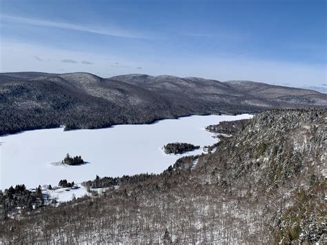 Le parc national du Mont Tremblant en hiver LM Le Québec