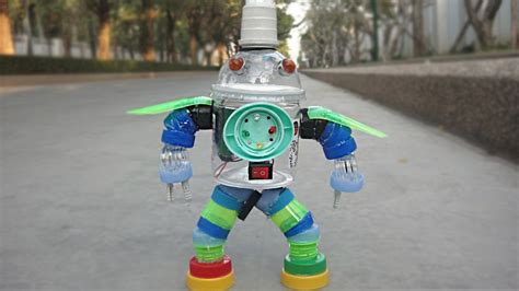 Diy Plastic Bottle Robot Toy For Kids Crafts Ideas Youtube
