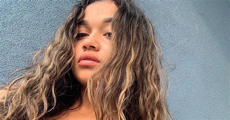 The Rising Outer Banks Star Madison Bailey Wiki Career And Net Worth