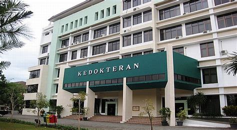 Persentase keketatan penerimaan mahasiswa baru upn jakarta. Cegah Tertipu, Pilih Fakultas Kedokteran dari Akreditasi ...