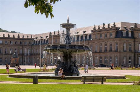 Auf banken.de finden sie alle banken in stuttgart auf einen blick webutation rating: Kundgebung in Stuttgart: Demo für türkische Soldaten vom ...