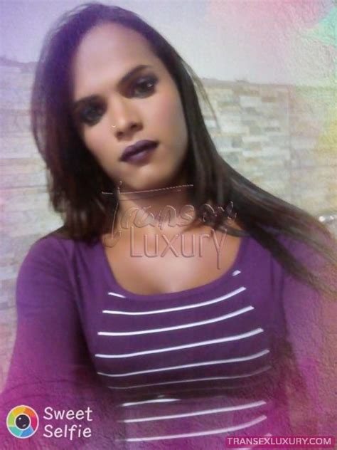 Roberta Cristina Acompanhante Travesti • Transex Luxury