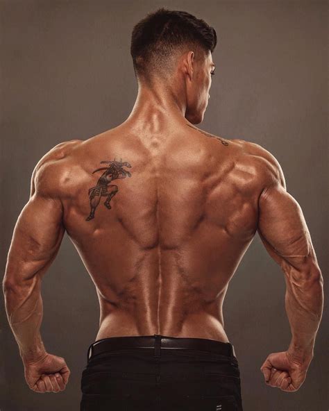 Build Thick And Wide Back With This Workout Program