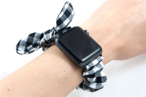 The app will set you back $1.99. 20 Cute Scrunchie Bands That Will Dress Up Your Apple ...