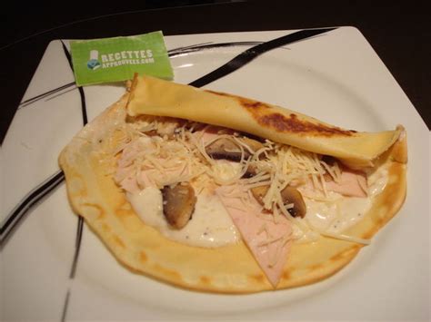 Crêpe béchamel jambon champignon fromage