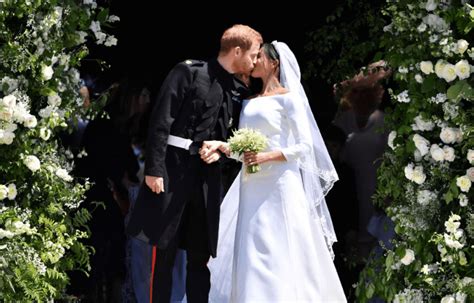 He said they acted like they were grabbing some essentials at the shops. Royal Wedding: Prince Harry And Meghan Markle Are ...