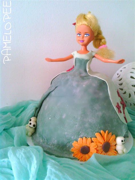 Die kuchenschicht von tondant ist auch für sahnekuchen und sahnekuchen. 7 Sachen: Elsa, Swarowski und (m)ein neuer Blog ...