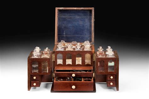 18th Century Medicine Cabinet Cartas Boticario Papillón