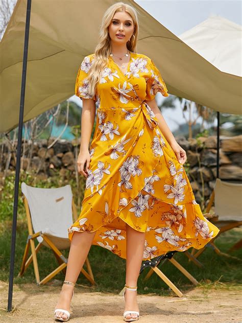 4xl 5xl Plus Size Boho Beach Dress 2021 Summer Women Short Sleeve Floral Print Ruffles Wrap