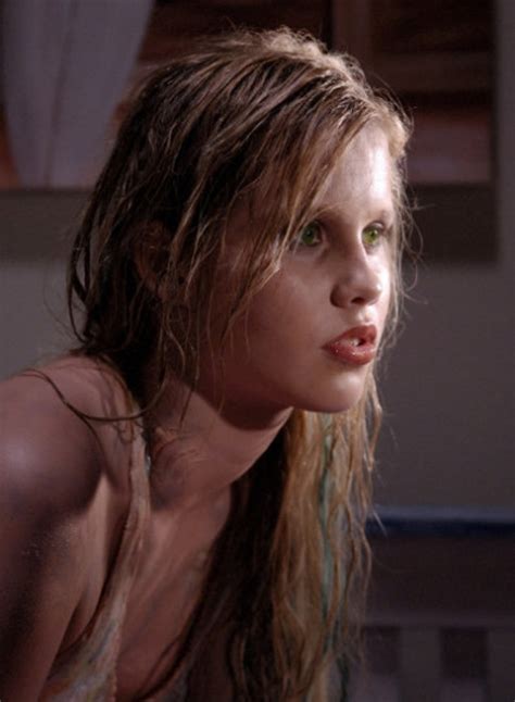 Claire Holt Nude Pics Página 1