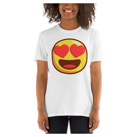 In Love Emoticon Tee In 2020 Shirts Womens Tees Short Sleeve