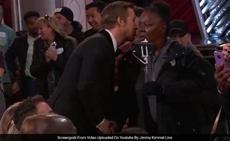 Oscars 2017 Whispering Ryan Gosling Is Internets New Favourite Meme