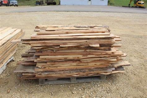Pallet Of Rough Sawn Lumber Lee Real Estate And Auction Service