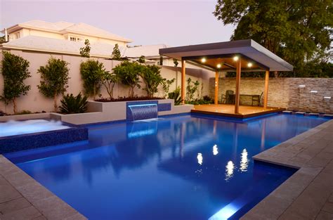 Swimming Pool Builders In Perth Dolphin Pools