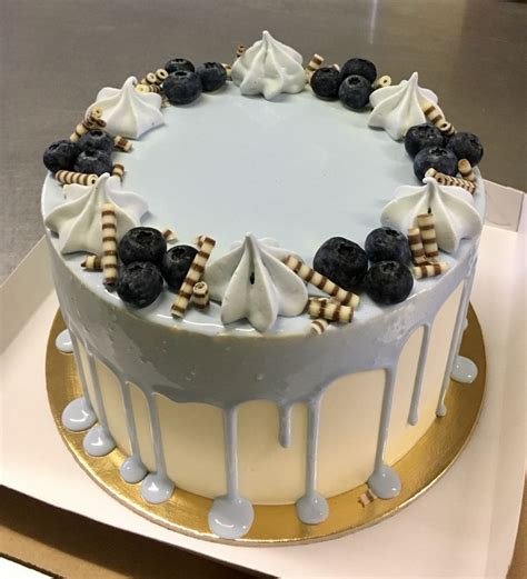 Pin by Kepinių namai on Tortai minimaliu puošimu Cake Desserts