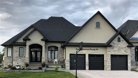 1 oak homes construction company is a general building contractor that specializes in major residential remodels and new home construction. One Story | House Plans | Royal Oak Homes