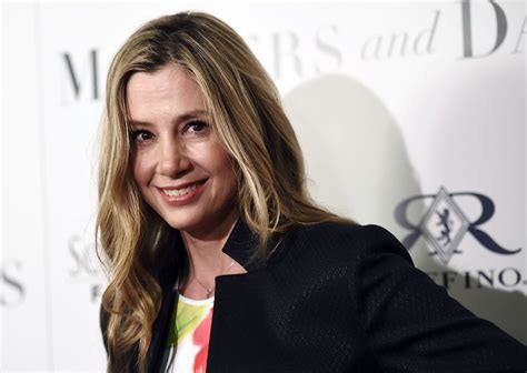 Mira Sorvino Writes Open Letter To Dylan Farrow Indiewire
