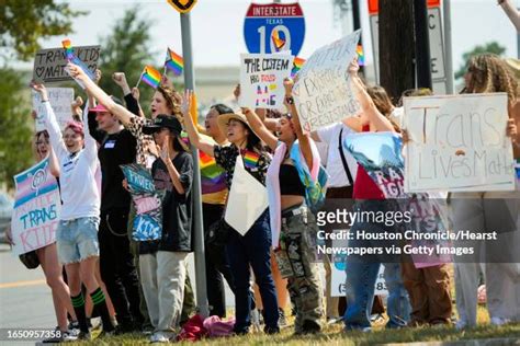 Lgbt Protest Usa Photos And Premium High Res Pictures Getty Images