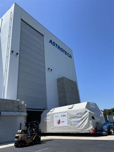 Esa Euclid Arrives At Astrotech