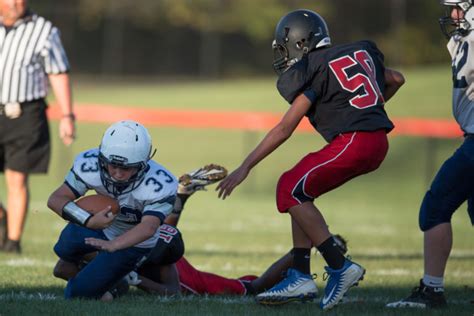 Sv Middle School Football Team Battles N Lehigh Bulldogs Photos