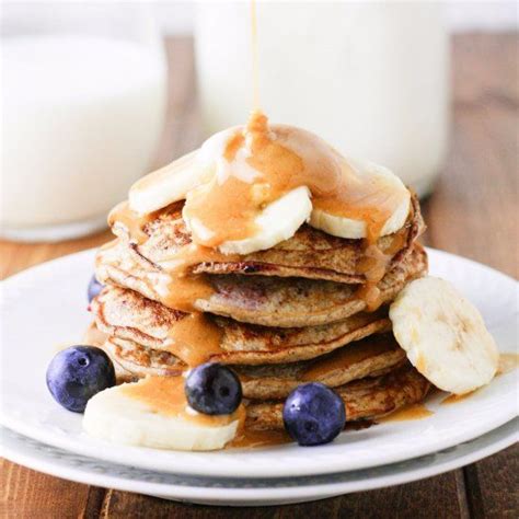 In a large bowl combine the oats, flours, baking powder, and salt. Low calorie, healthy pancakes made with banana, oats and ...