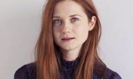 Bonnie Wright Leaked Nude And Underwear Selfie Photos New Update